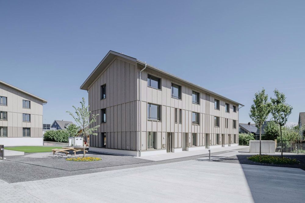 ERSTBEZUG - helle 3.5-/4.5-Zi-Dachwohnungen mit hohen Decken - ueberbauung-guettingen-rlc-14 - bearbeitet