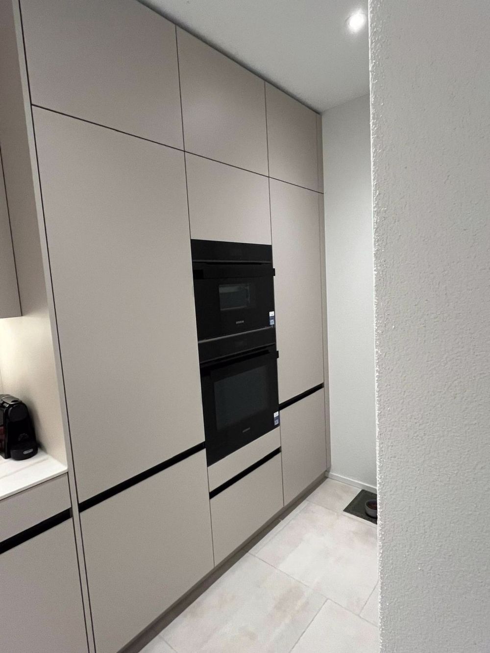 Doppeleinfamilienhaus mit Terrasse , Balkon und Garten - Bild 4