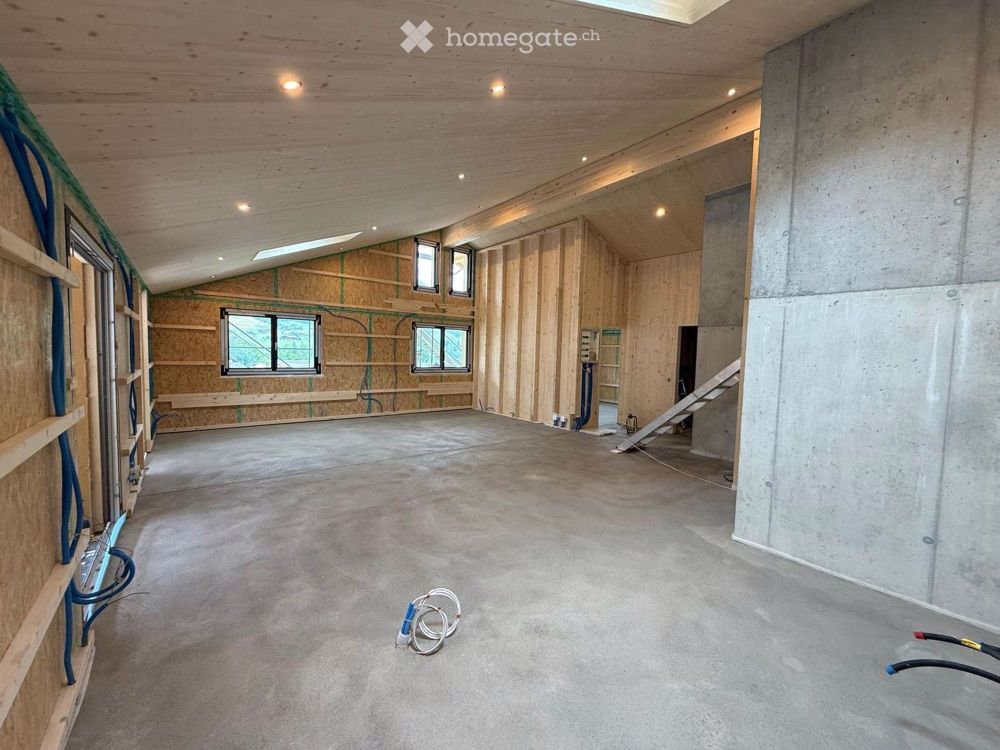 Dachwohnung in Reichenbach im Kandertal - Bild 1