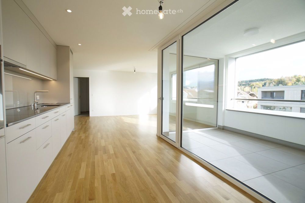 Erstvermietung 2.5-Zimmerwohnung Attika im Herzen von Inwil - Bild 4