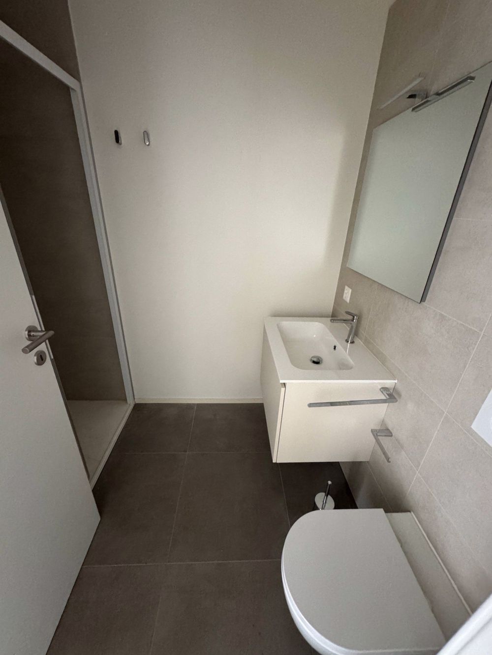 MONTEGGIO 3.5 | Miete 1'320 | Nebenkosten 180 | Parkplatz 100 - Bild 9