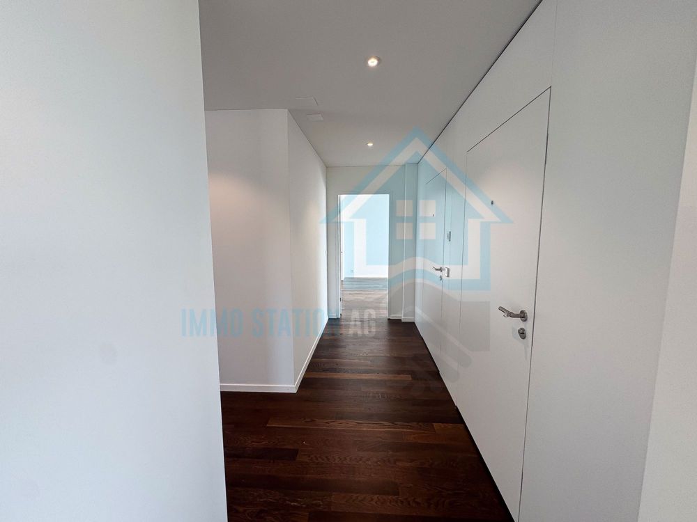 Exklusives 2.5-Zimmer-Penthouse im Attikageschoss - Erstbezug - Bild 8