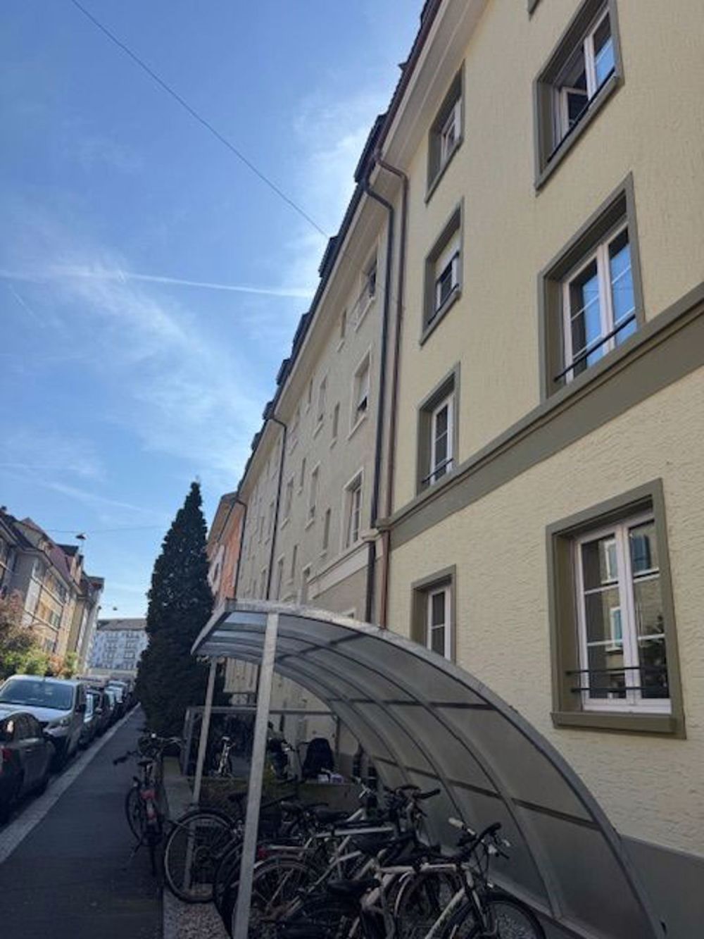 Ab sofort, Erstbezug - Wunderschöne 3.5 Zi Wohnung W3, lauschiger Balkon - Bild 3