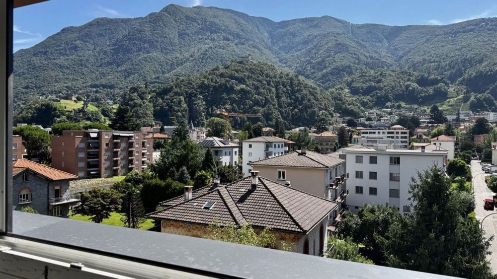 ERSTE VERMIETUNG - NEUE 3.5 ZIMMER MIT GROßER TERRASSE - Bild 2