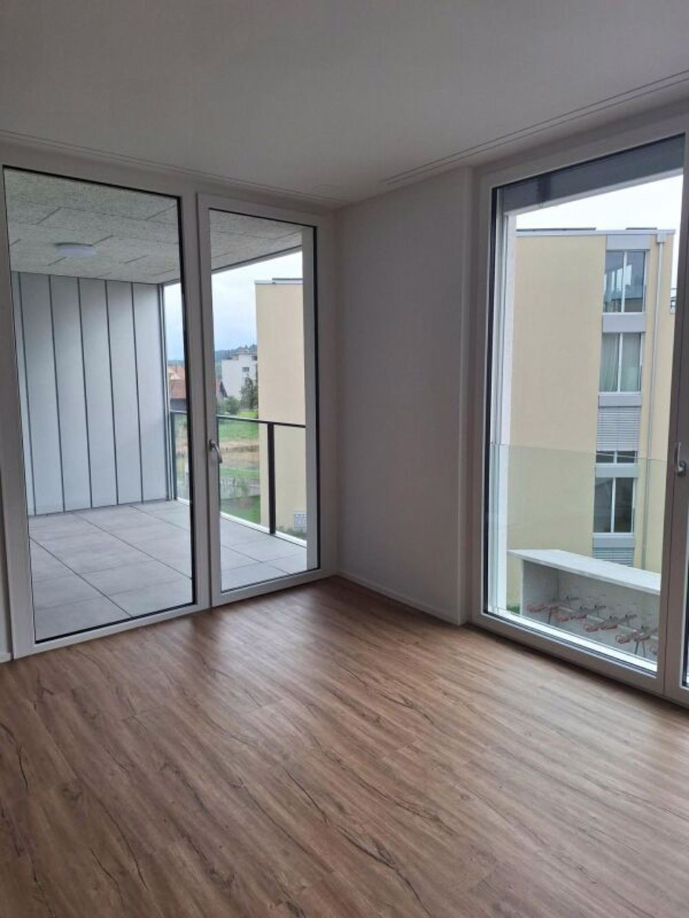 Erstvermietung: 2.5 Zimmerwohnung mit 61m2 - Bild 6