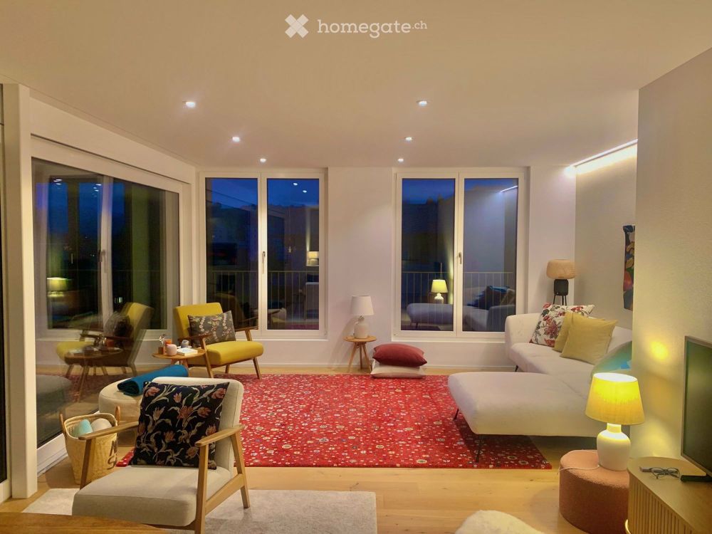 Wunderschöne helle Attika mit Sicht - Bild 2