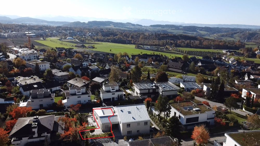 Moderne, grosse und helle 2.5-Zimmerwohnung mit phantastischer Aussicht Richtung Alpen - Bild 1