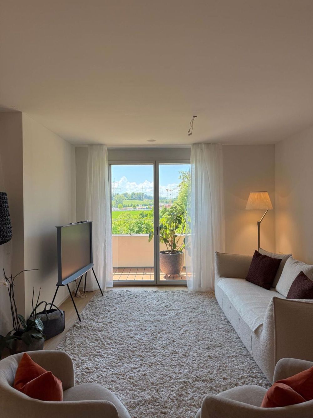 Exklusive 2.5-Zimmer-Wohnung im Quartier CHAMA - Bild 2