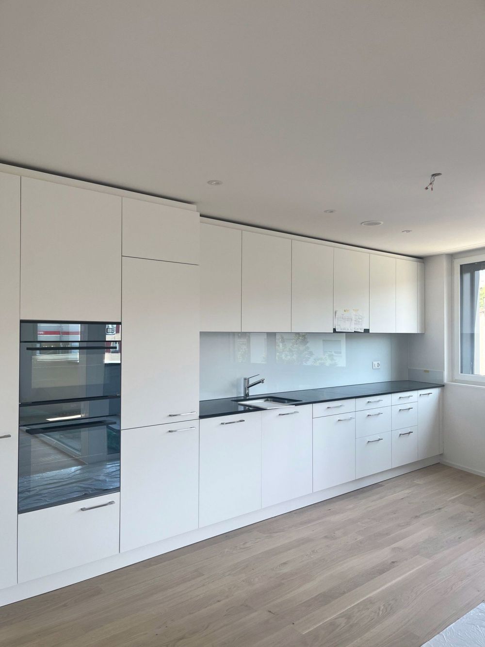 Moderne 3.5-Zimmer-Wohnung mit Balkon in Neuhausen am Rheinfall - Bild 3