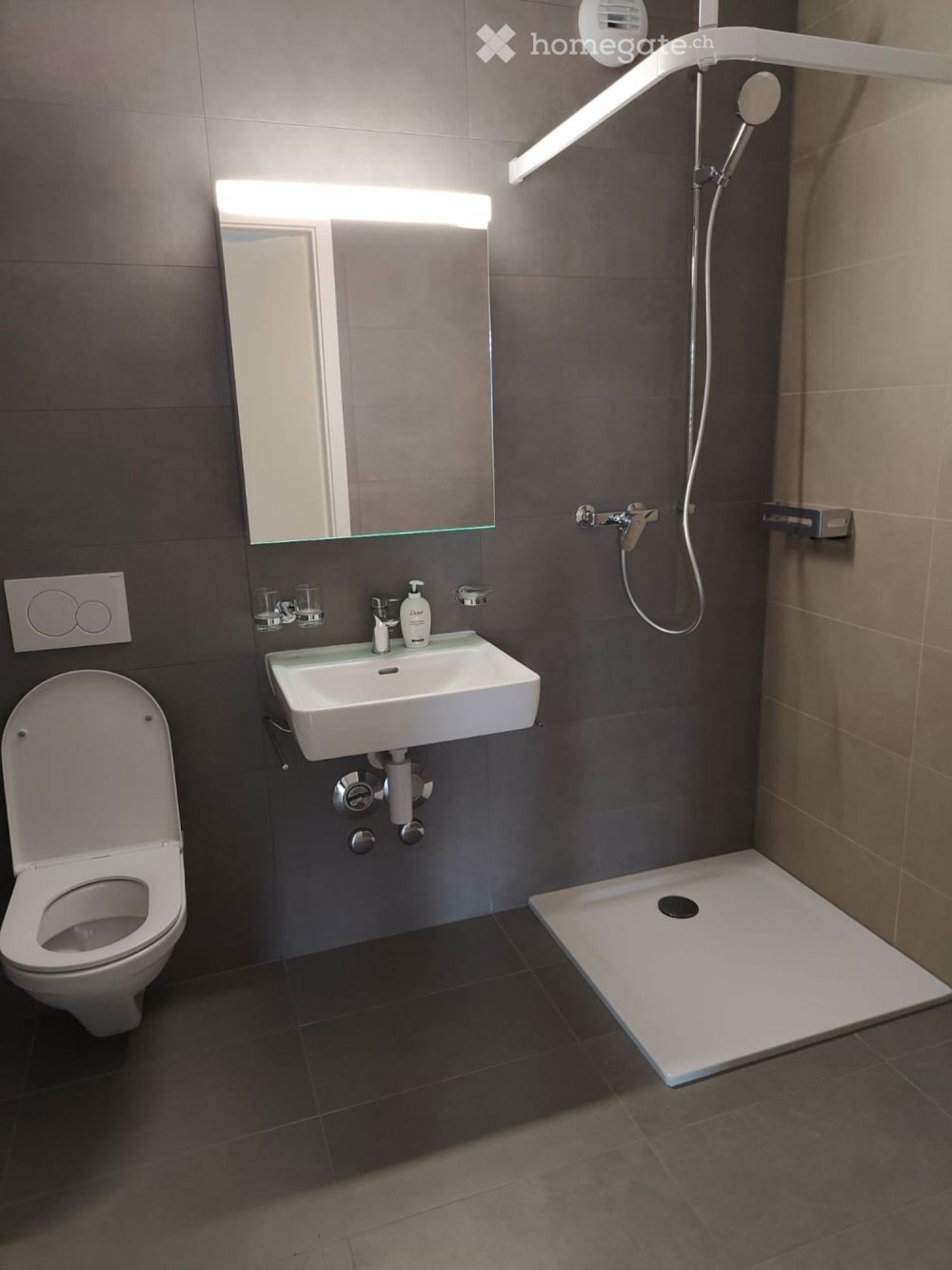 Dachterrasse: möblierte Wohngemeinschaft mit 4 Zimmern in Nyon - Bild 6