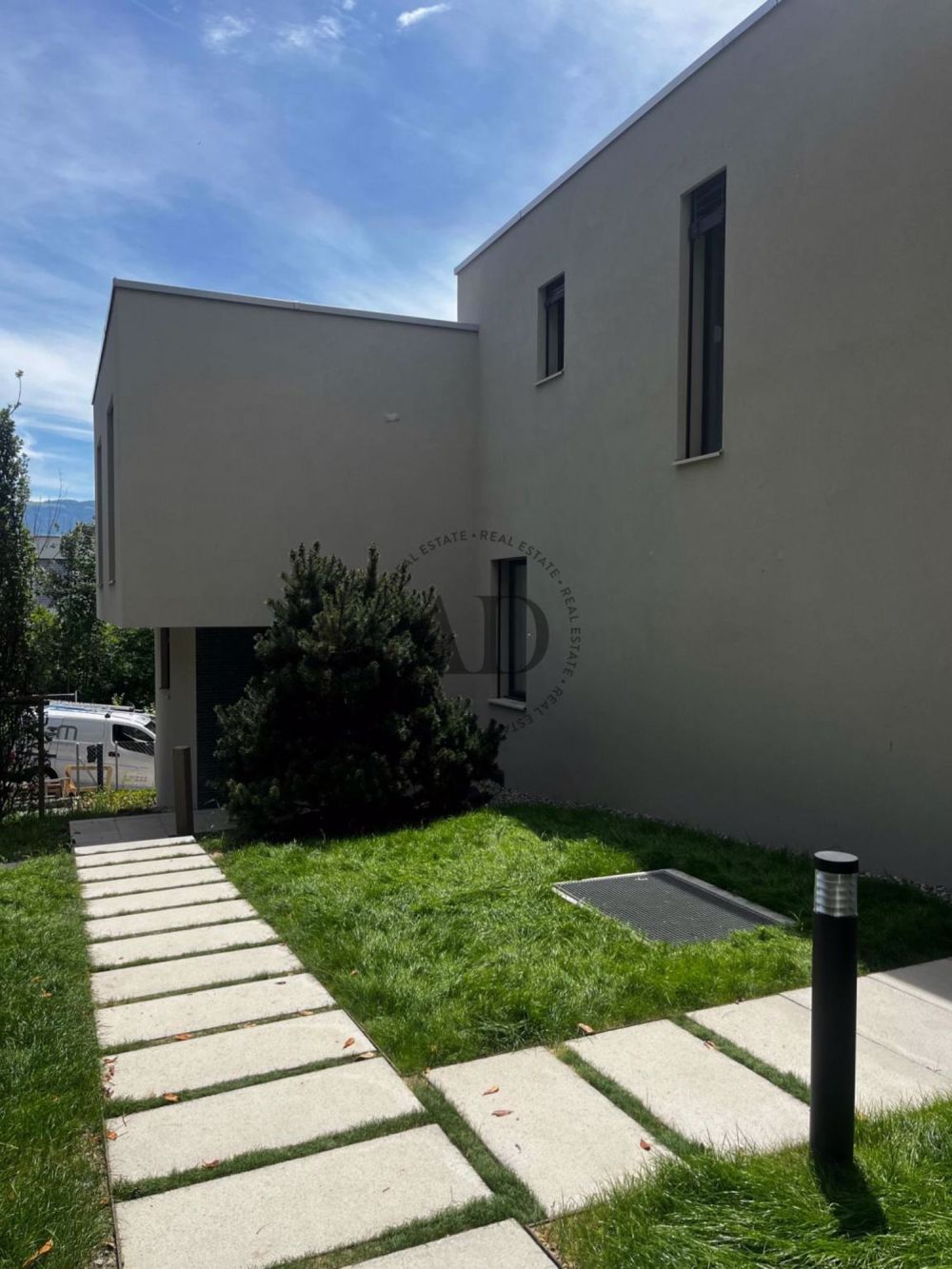 Duplex mit Garten - Bild 6