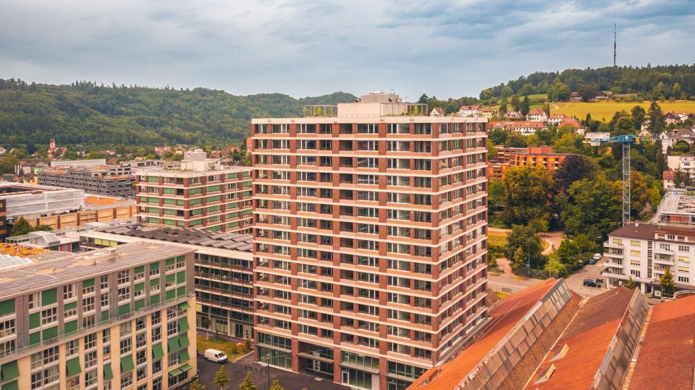 Moderne 2.5-Zimmerwohnung in der Lokstadt - Bild 1