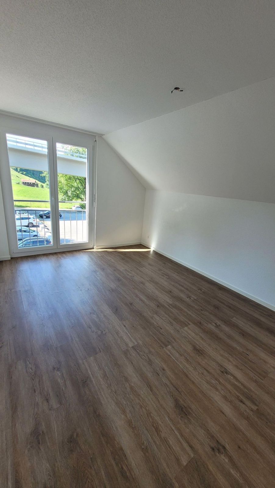 Wohnen an der schönen grünen Aare - Bild 6