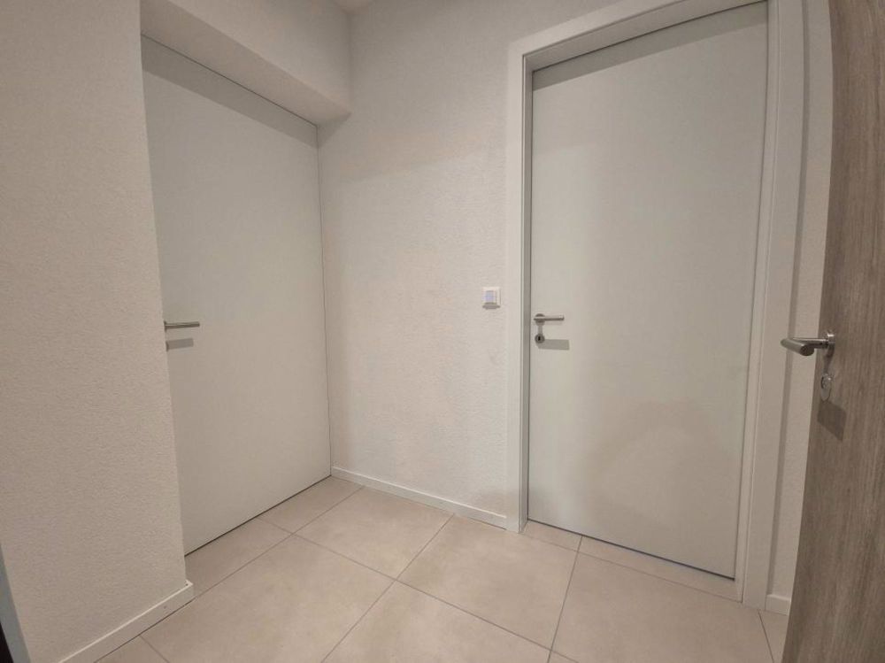 Im Herzen des Öko-Viertels in Marly: 5,5-Zimmer-Wohnung im letzten Stock mit zwei Balkonen - Bild 11