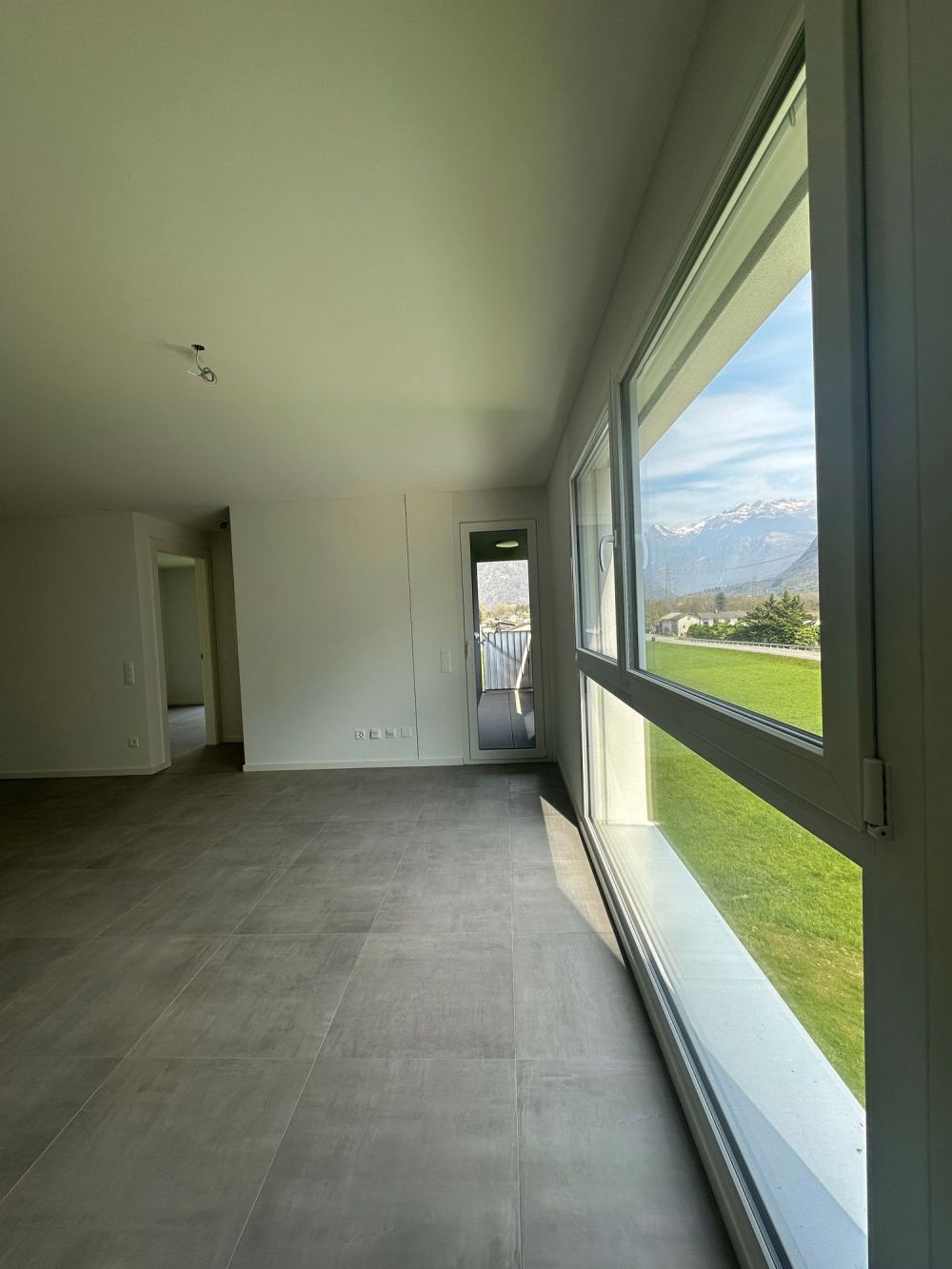 2.5 Camere con balcone e vista al secondo piano - Bild 3