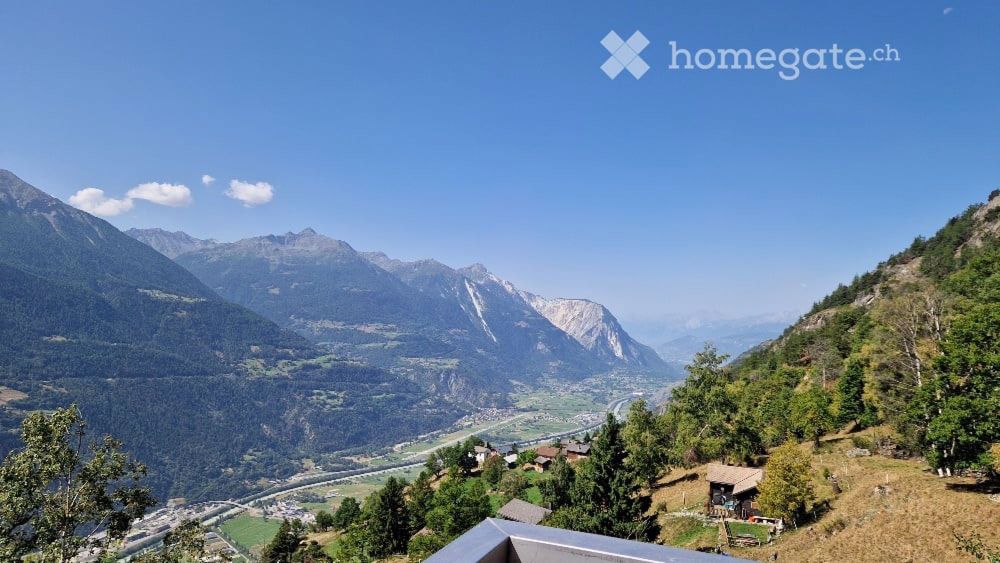Exklusives 6-Zimmer-Chalet mit Panoramablick an der Rhone Südseite zu vermieten - Bild 1