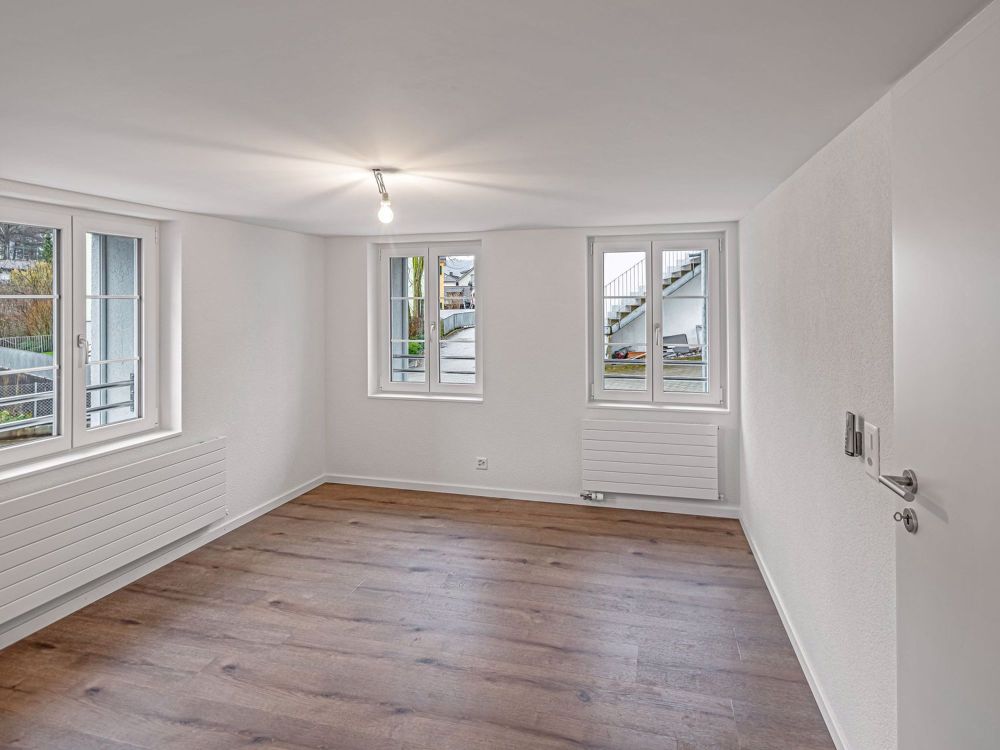 Kernsanierte, sonnige 3.5-Zimmer-Wohnung in Weisslingen, nahe Zürich/Winterthur - Bild 6