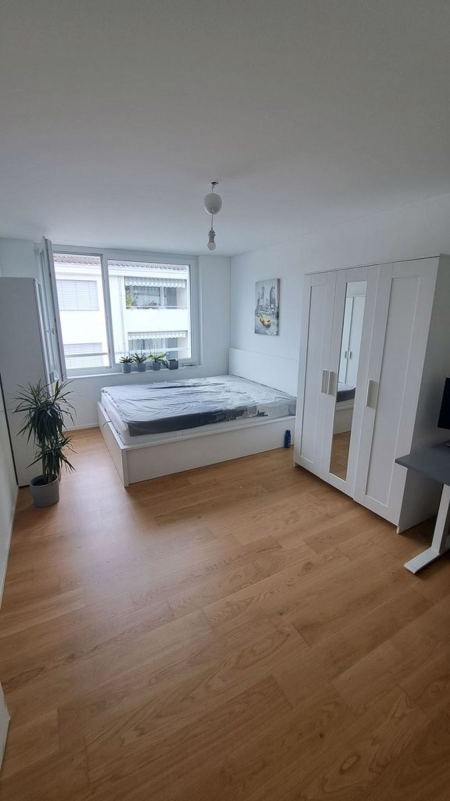 Schöne 2.5-Zimmer-Neubauwohnung im Dachgeschoss - Schlafzimmer.jpg