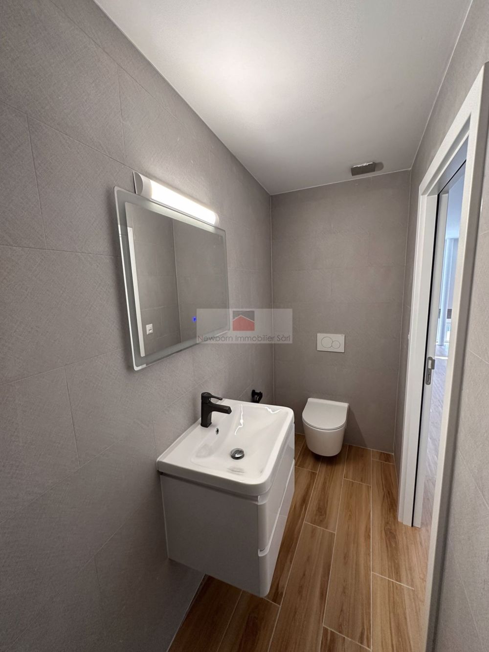 Neue 1.5-Zimmer-Wohnung von 37m2 in Les Bioux - Bild 4