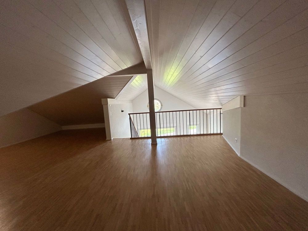 Wunderschöne 3.5-Zimmer-Wohnung, komplett neu, im 1. Stock - Objekt Nr. 8 - Route de Saint-Denis 3 - Senarclens - Bild 13