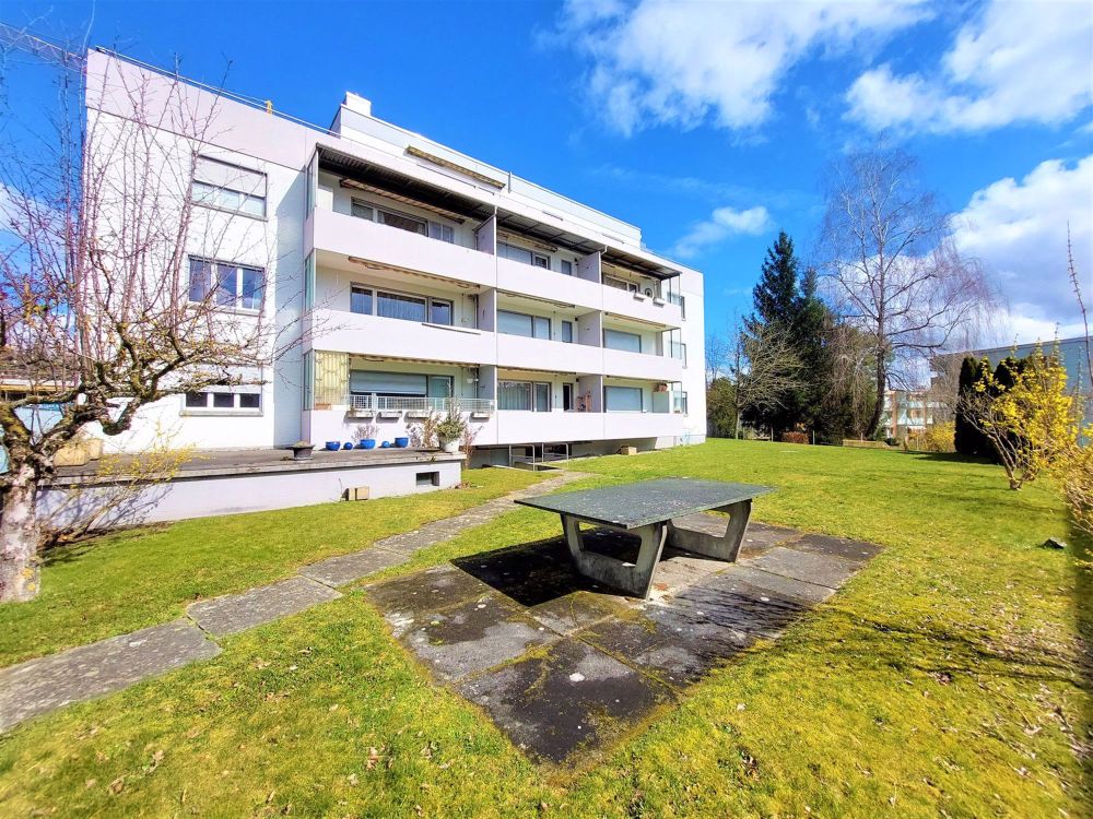 frisch sanierte 4-Zimmer-Wohnung mit sonnigem Südbalkon - Bild 9