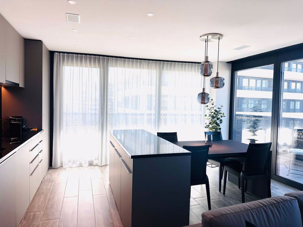 Exklusive möblierte 2.5-Zimmerwohnungen im Three Point Tower - 2.5-Zimmer - Three Point