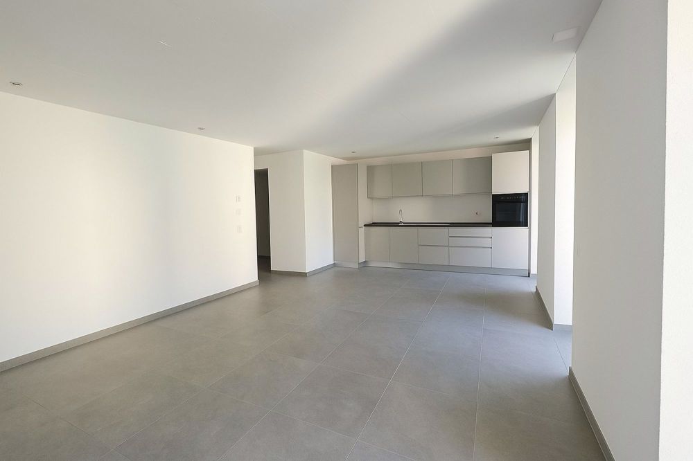 Taverne mit 3.5 hellen und ruhigen Räumen im Herzen des Ortes - Bild 5