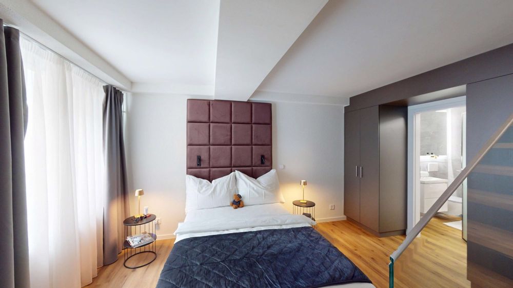 Erstvermietung nach Komplettsanierung – Exklusive Maisonette im Stadtzentrum - Bild 1