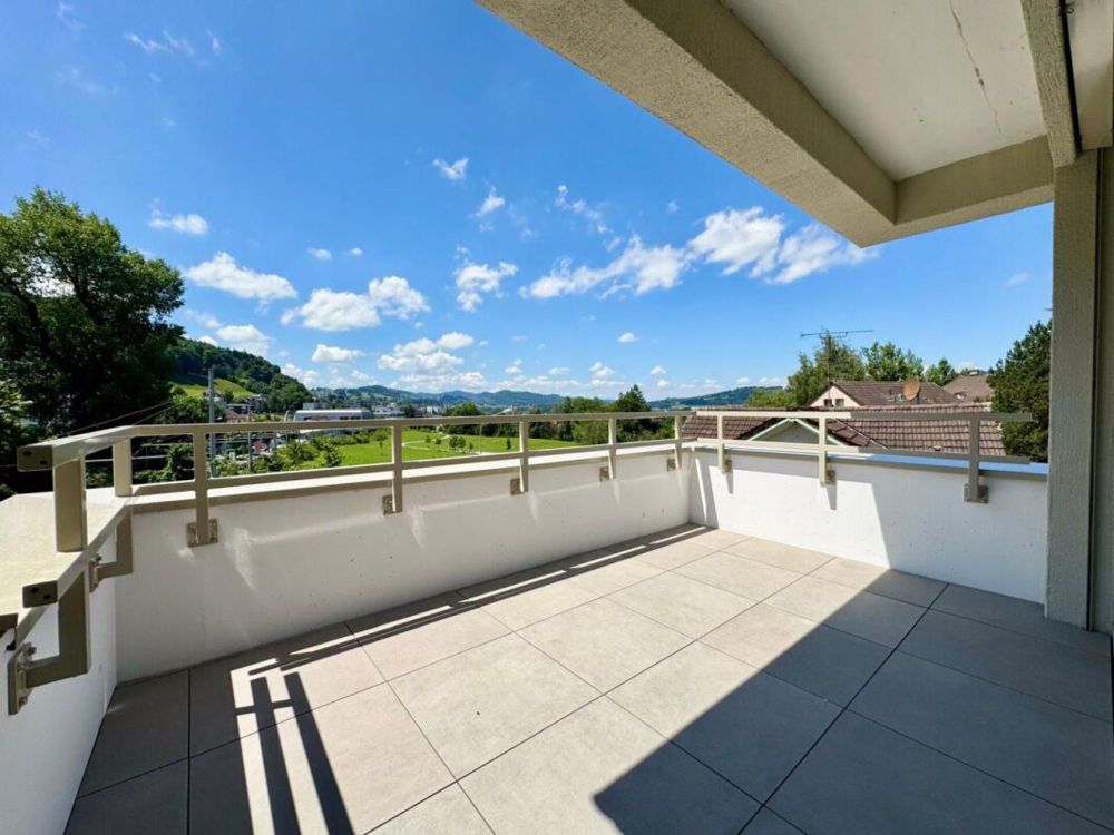 Schöne 2 1/2 Zimmer-Neubauwohnung an bester Lage in St. Gallen - Bild 2