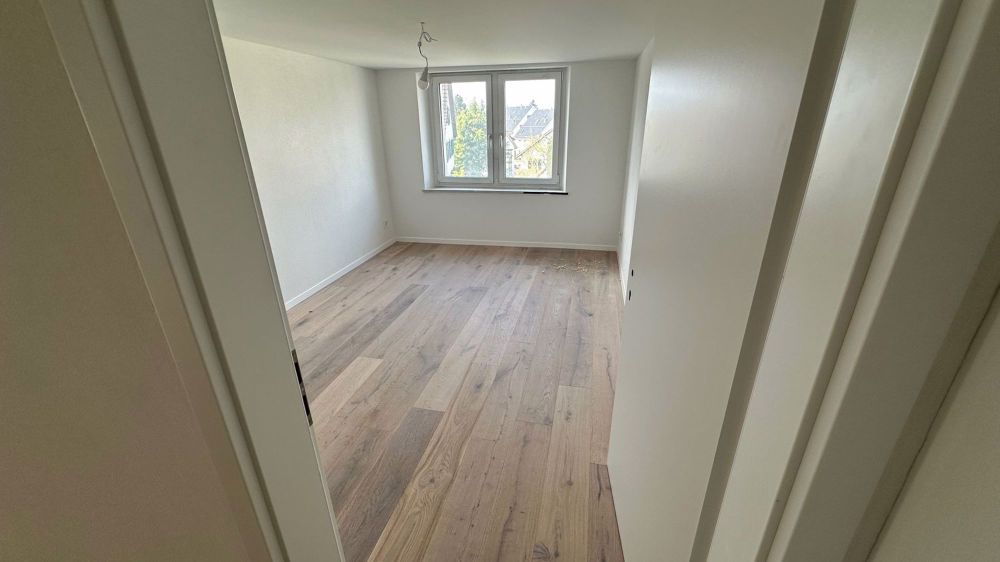 Hausteil/Wohnung in Adetswil (noch im Umbau) - Bild 3