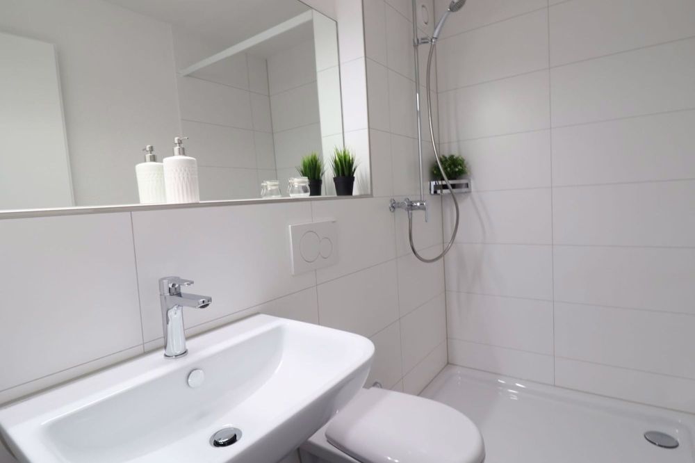 Neu sanierte Wohnung! - Schlö bad