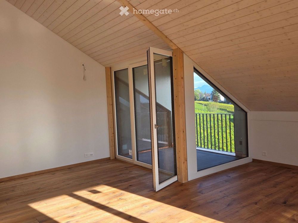 Dachwohnung mit wunderbarer Fernsicht - Bild 7