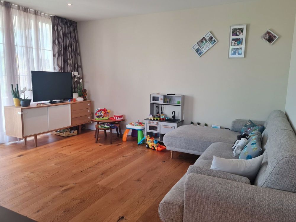 Neu, hell und zentral gelegen - Bild 4