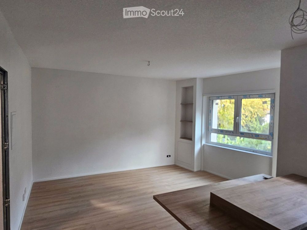 Wohnung in Erstbezug 2.5 Zimmer mit Waschküche - Bild 2