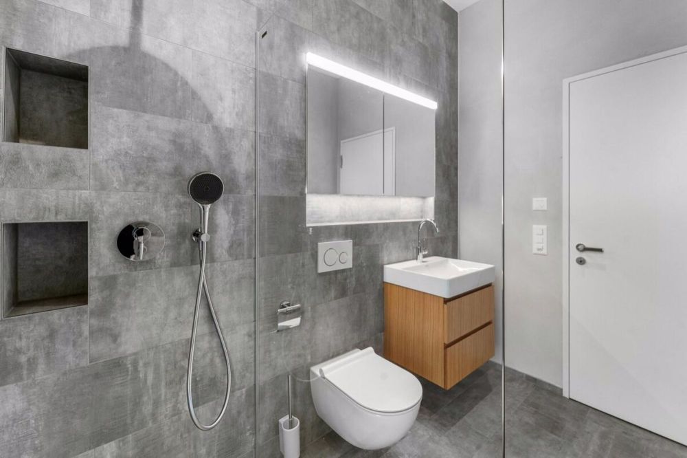 Neubauwohnung mit beeindruckender Raumhöhe und exklusivem Dachgarten - Bild 7