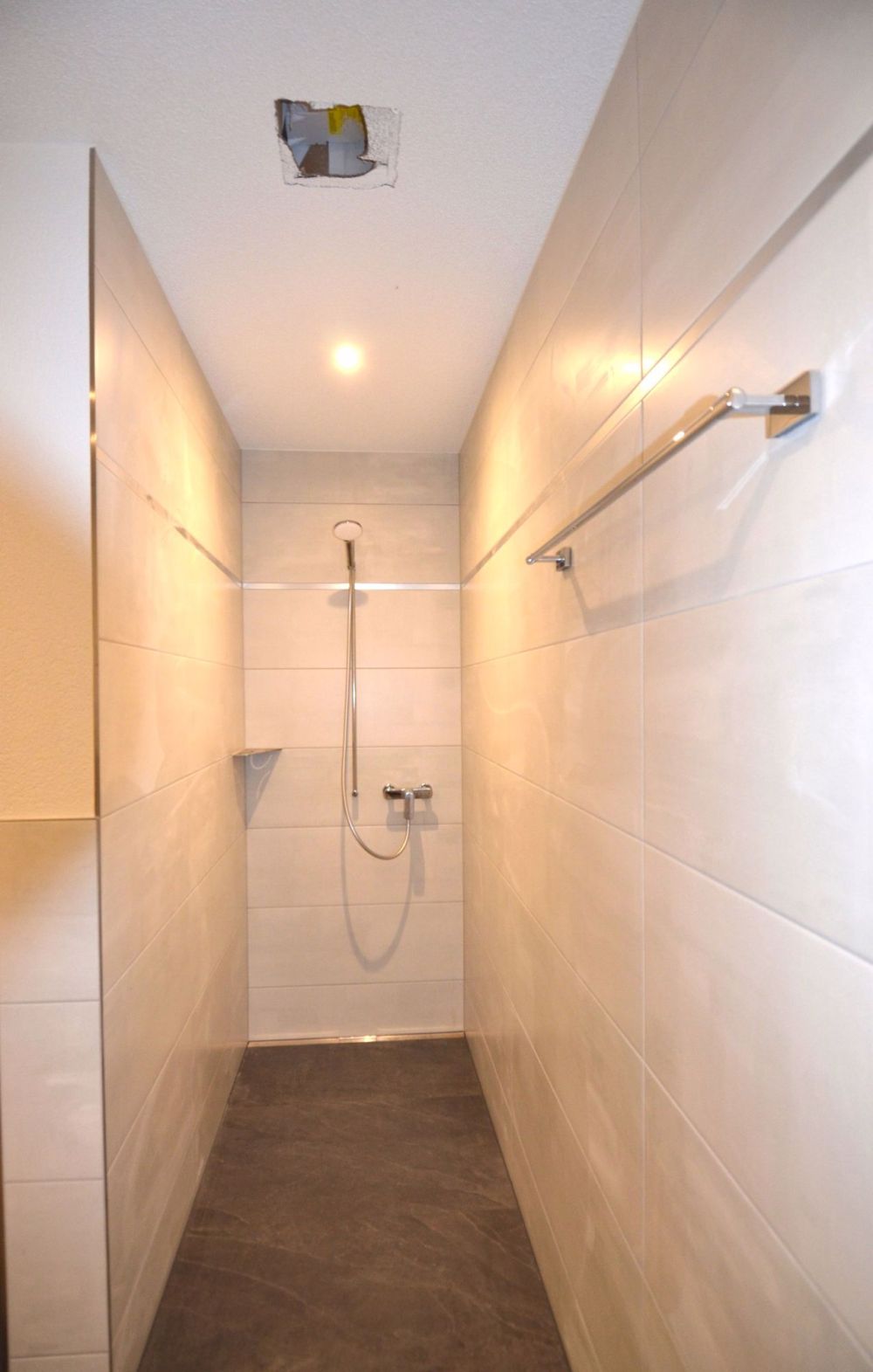 ERSTVERMIETUNG: Wunderschöne und grosse 4½ - Zimmer-Parterrewohnung in Höchstetten - Bild 5
