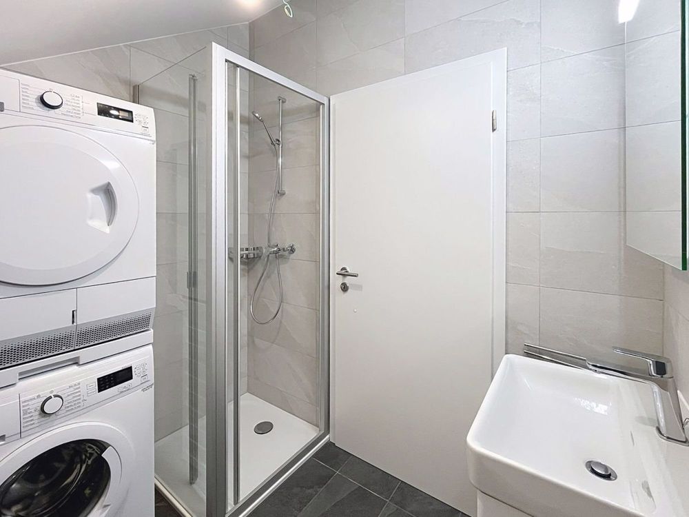 Duplextwo-Raum-Wohnung im letzten Stock - Bild 9