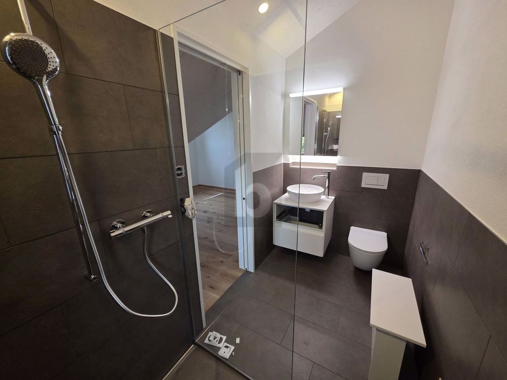 ERSTBEZUG: MODERN MIT WEITBLICK - Bild 5