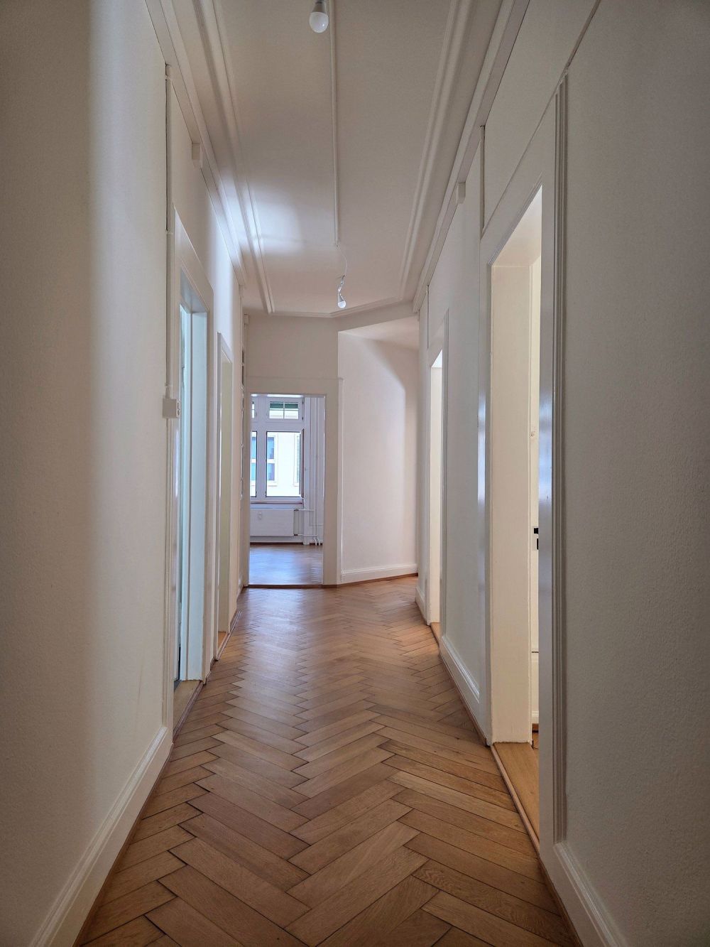 Sanierte Altbauwohnung im Herzen der Altstadt - Bild 1