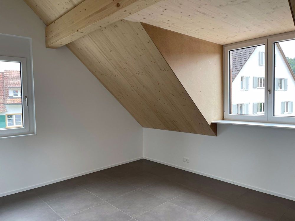 Traumhaftes Zuhause - 3.5-Zimmer-Maisonette-Wohnung - Zimmer 2 hinten rechts