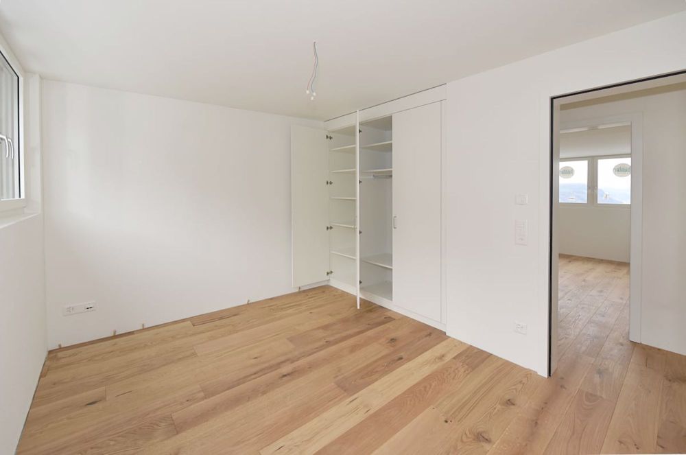 3.5 Zimmerwohnung mit toller Aussicht - Schlafzimmer 1