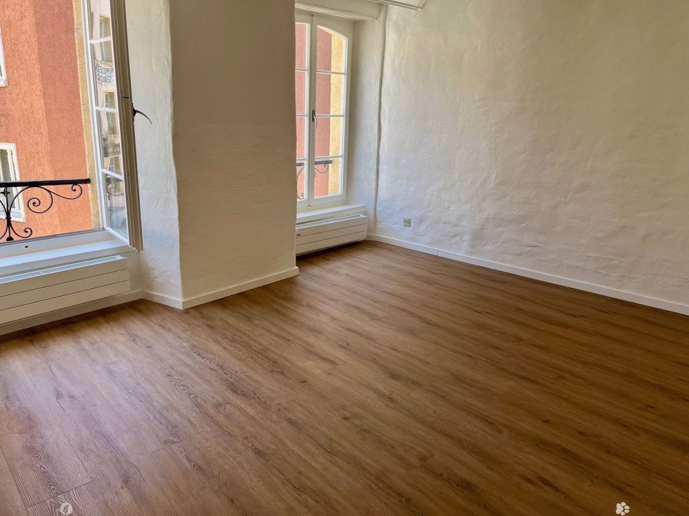 Neu sanierte 2.5-Zimmerwohnung in der Bieler Altstadt - Bild 7