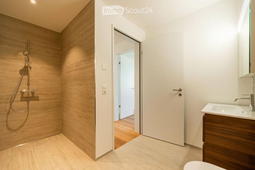 Luxuriöse 2½-Zimmerwohnung an bester Lage in Egerkingen (Nachmieter gesucht) - Bild 4