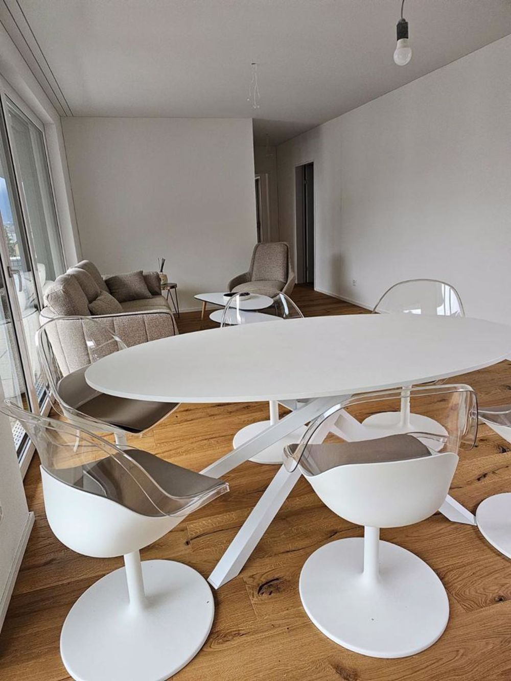 Moderne 3.5-Zimmer-Dachwohnung mit Bergblick in Rebstein - Bild 8