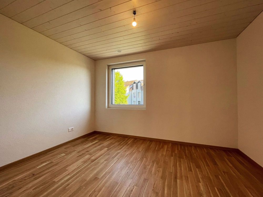 4.5 pièces au 1étage avec terrasse - Bild 5