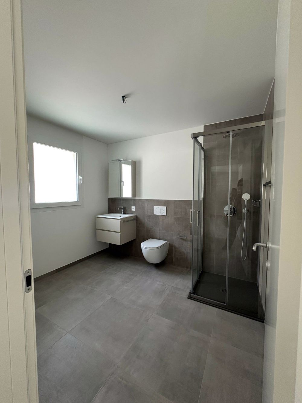 APP Nr. 12 Apartment 2.5 mit großem Balkon im zweiten Stock - Bild 1