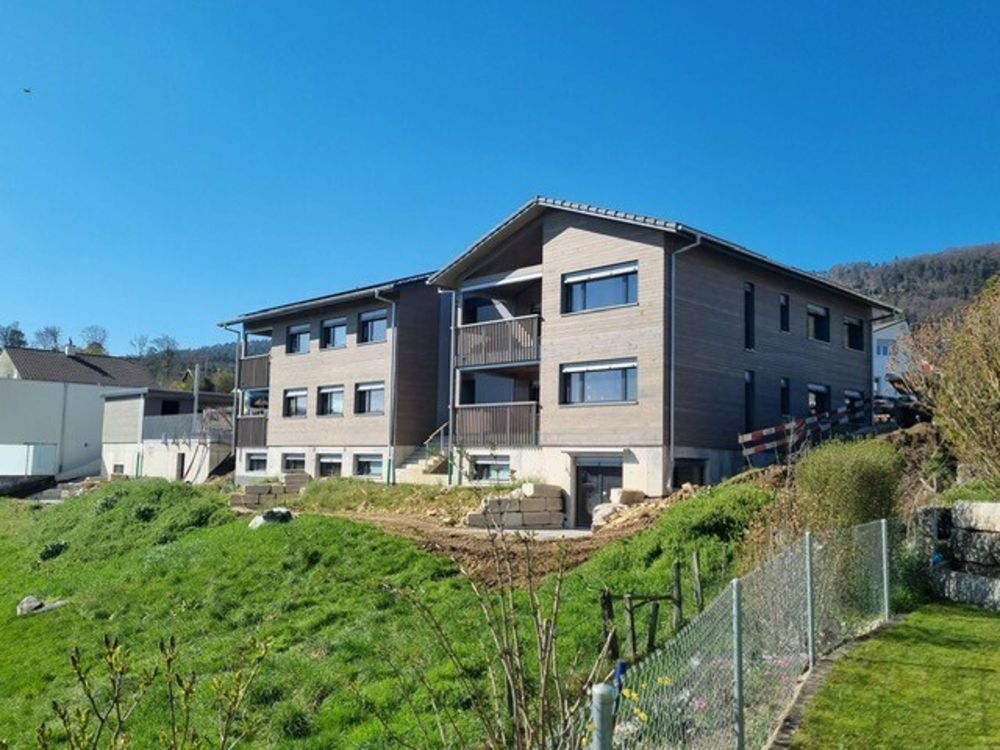 Erstvermietung- 2.5-Zi-Whg. mit Gartensitzplatz und top Weitsicht - Bild 3