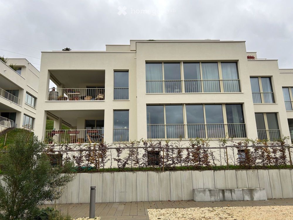 Eglispark: Luxuriöse 4.5-Zi.-Wohnung mit herrlicher Weitsicht - Bild 2