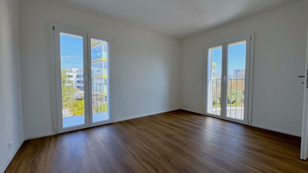 Erstbezug Top Moderne 3.5 Wohnung mit Aussicht auf die Berge - Bild 4