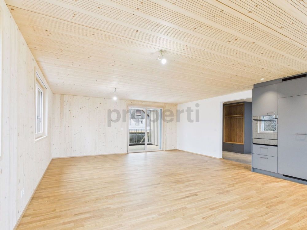 Neubau 4.5-Zimmer Maisonette Wohnung im Grünen in Sulgen - Erstbezug - Image 2